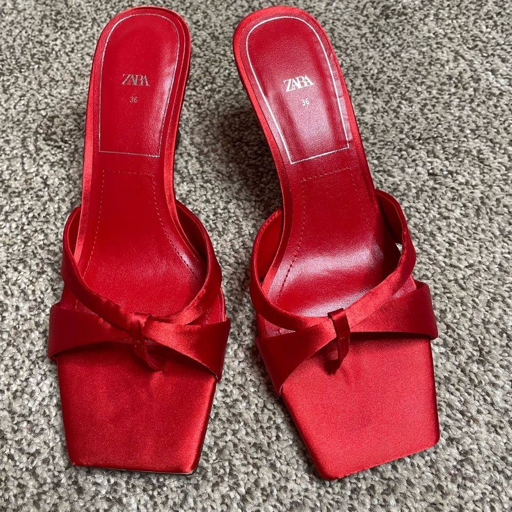 Zara Red Satin Pumps size 36. Excellent condition.